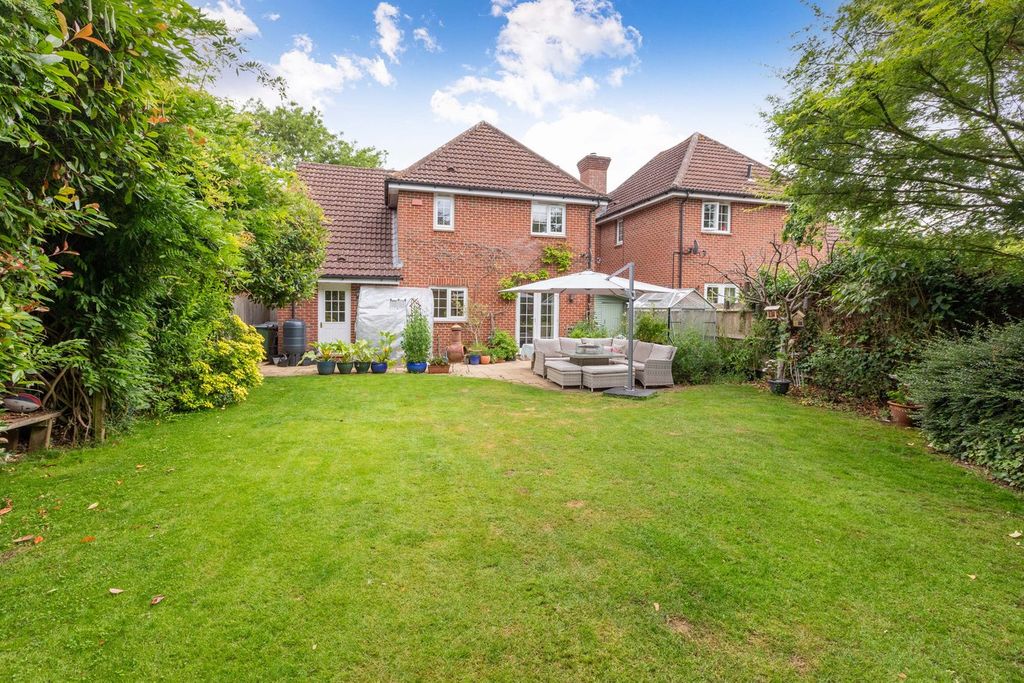 Property photo 2 of 18