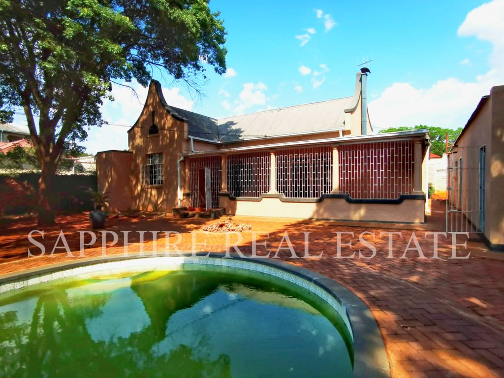 Property photo 1 of 5
