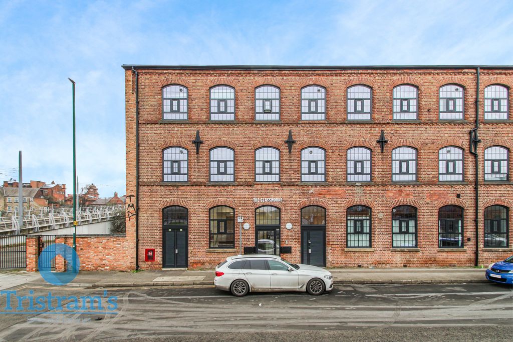 Property photo 1 of 11 Untitled Design - 2025-01-20T082405.084