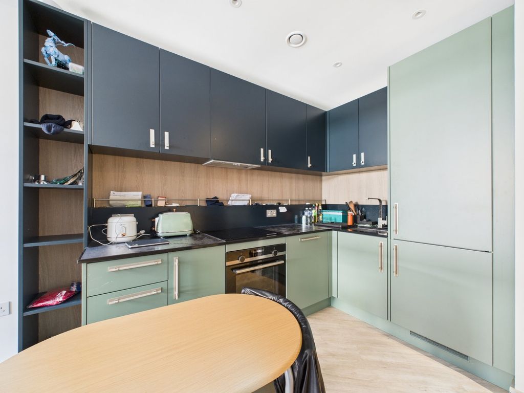 Property photo 1 of 20 Kitchen