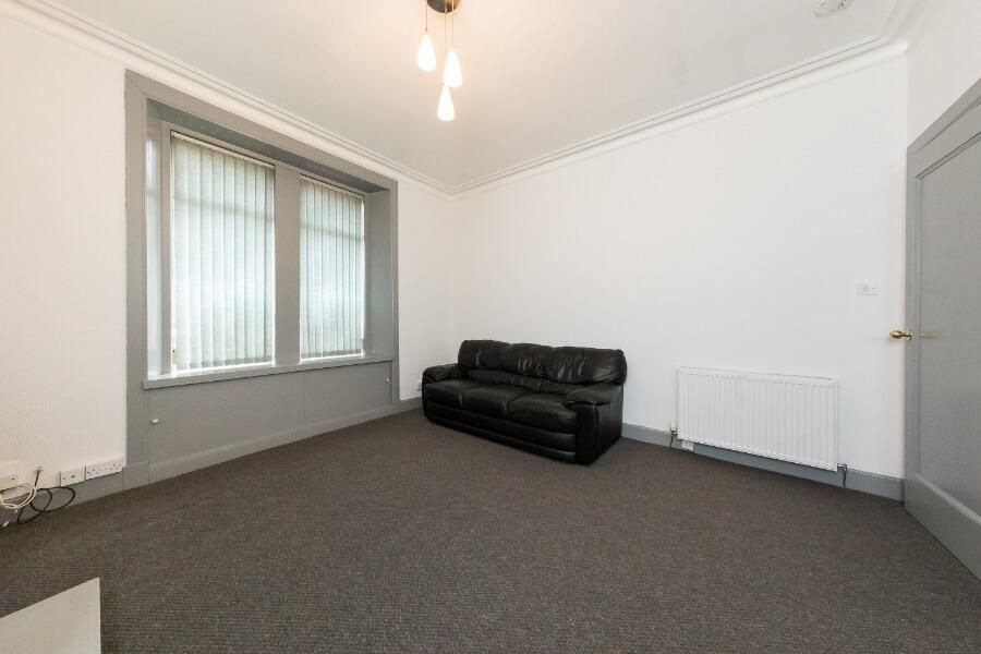 Property photo 3 of 13 4_Swpph15Rs10B011.Jpg