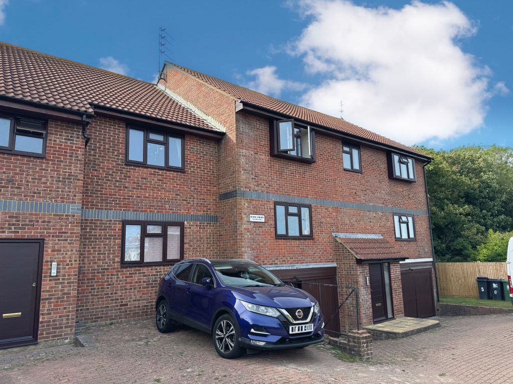 Property photo 1 of 7 Exterior