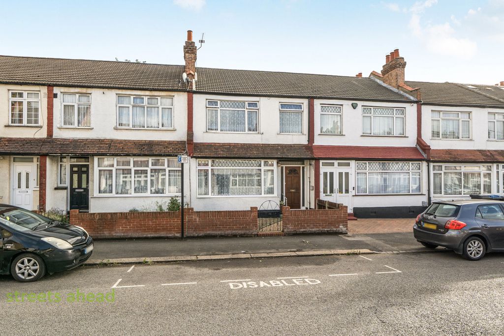 Property photo 1 of 15 6895E889-d8F4-43F...