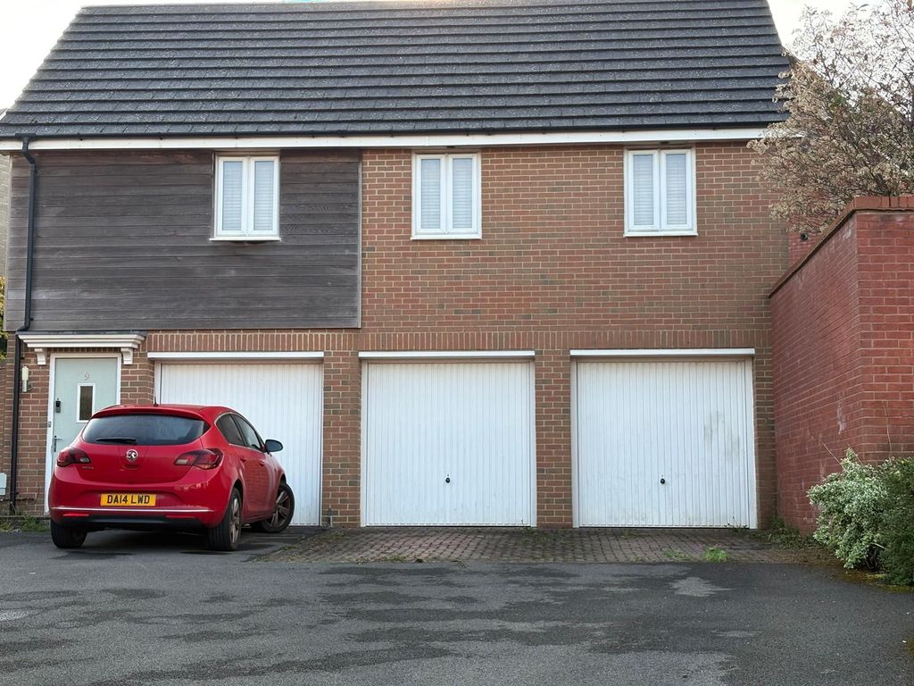 Property photo 3 of 20
