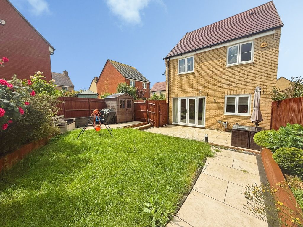 Property photo 3 of 24