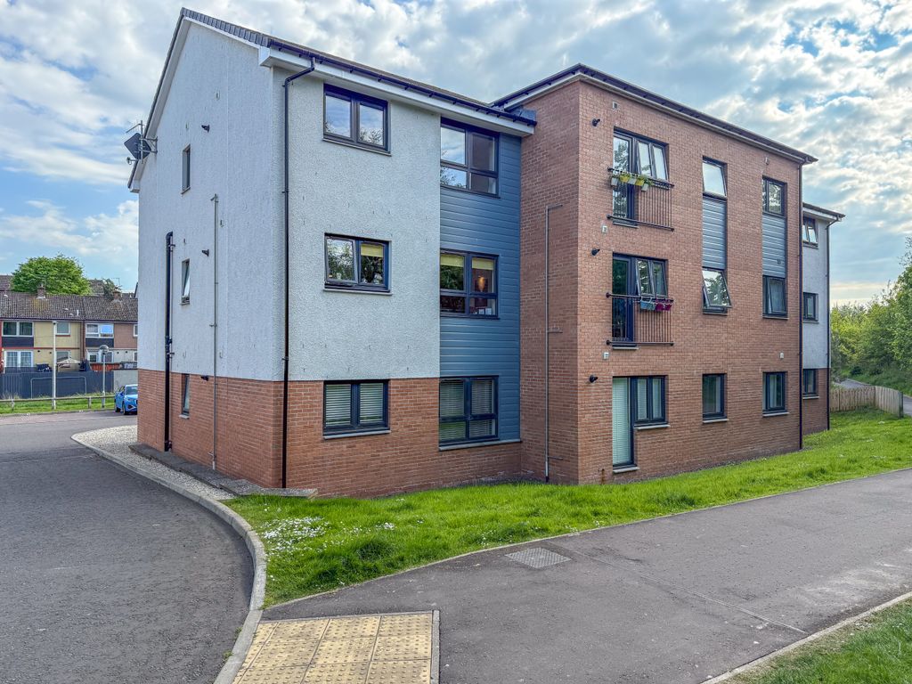 Property photo 1 of 19 Img_7408