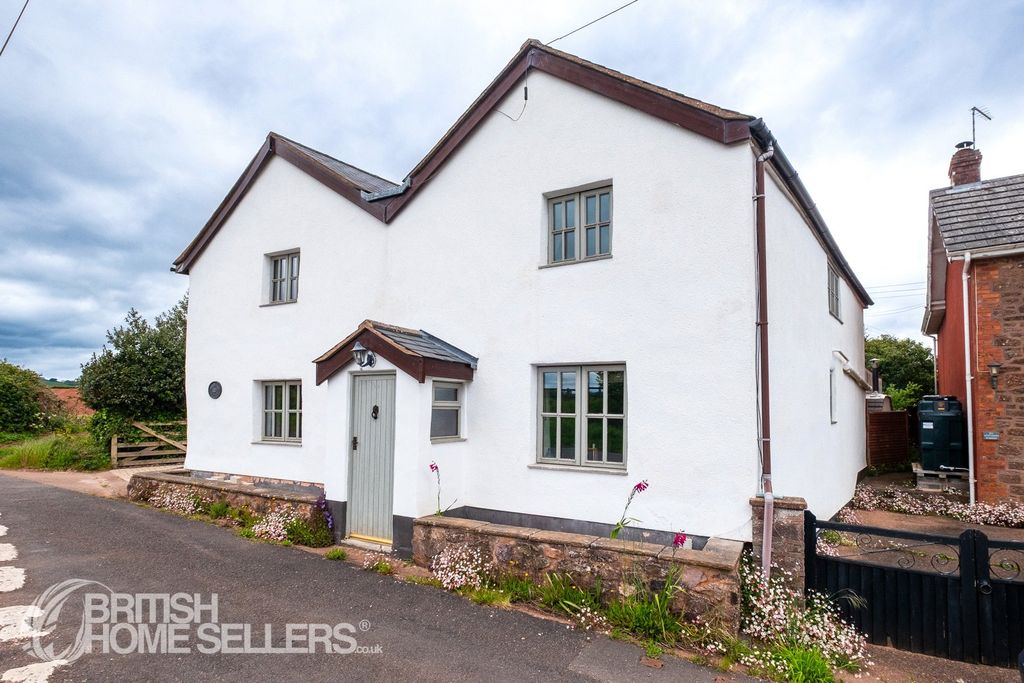 Property photo 2 of 27 Picture No. 08