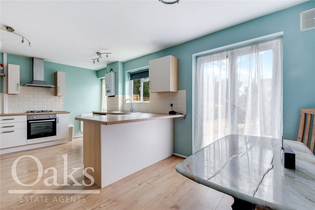 Property photo 2 of 11 Picture No. 04