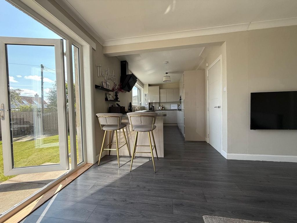 Additional image 5 of 3 bed detached house to rentNorth Balmossie Street, Monifieth, Dundee DD5