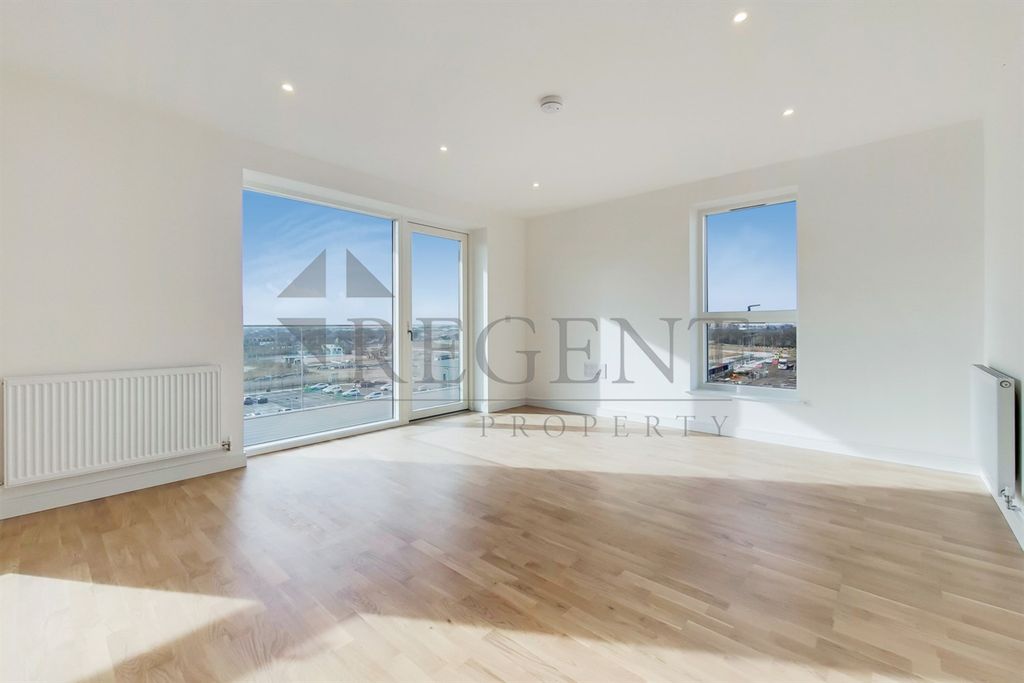 Property photo 2 of 12 Reception