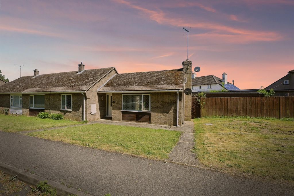 Property photo 1 of 11