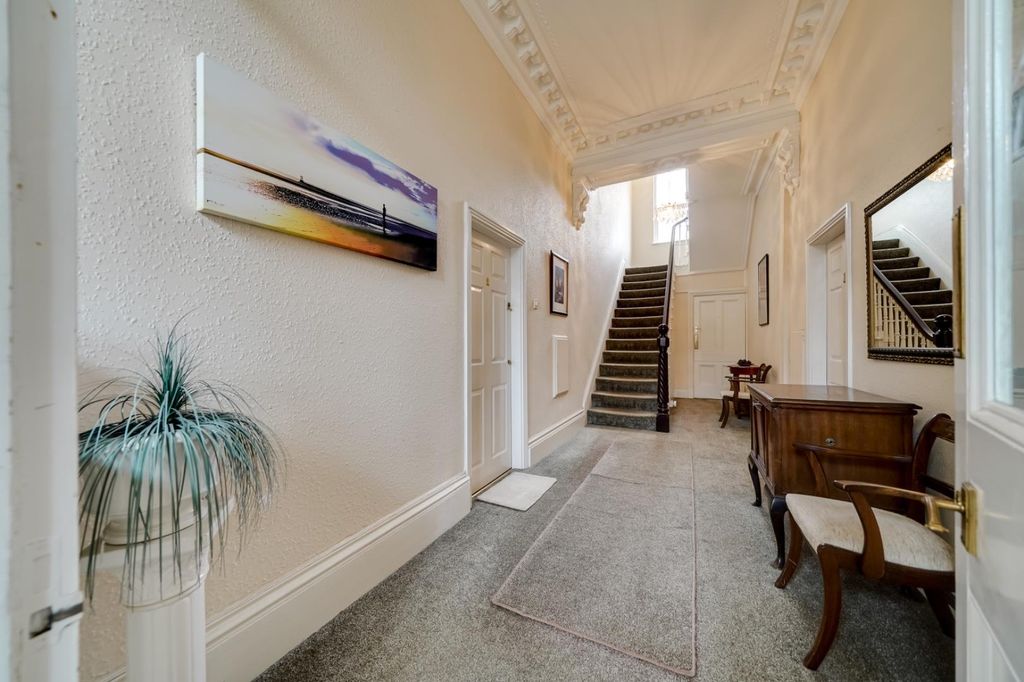 Property photo 3 of 23 Dsc09719-Hdr.Jpg