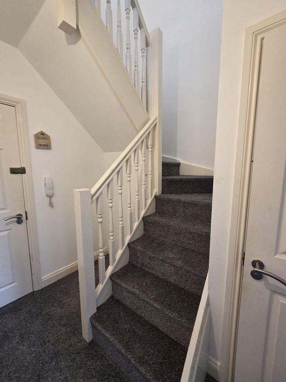 Property photo 2 of 8 Not Specified