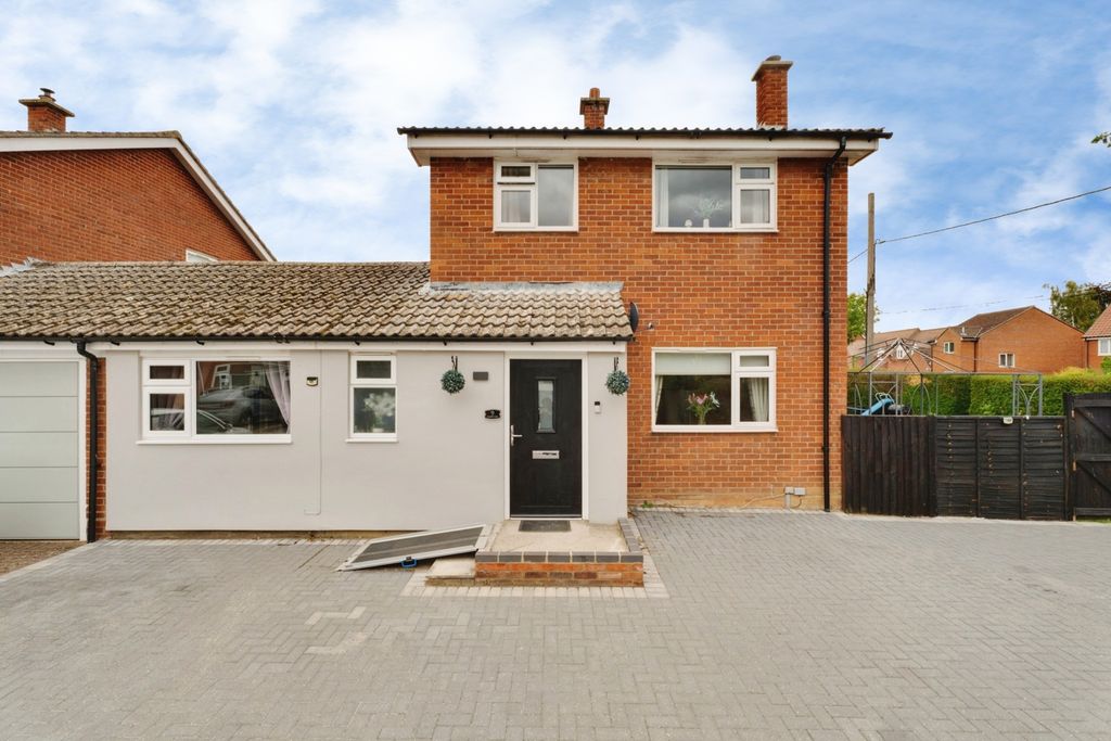 Property photo 1 of 21 Pbox-Img.Jpg