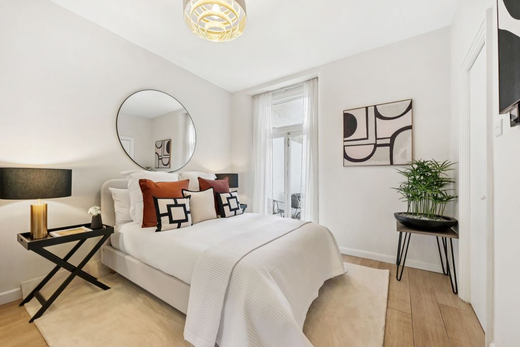 Property photo 2 of 14 Picture 3