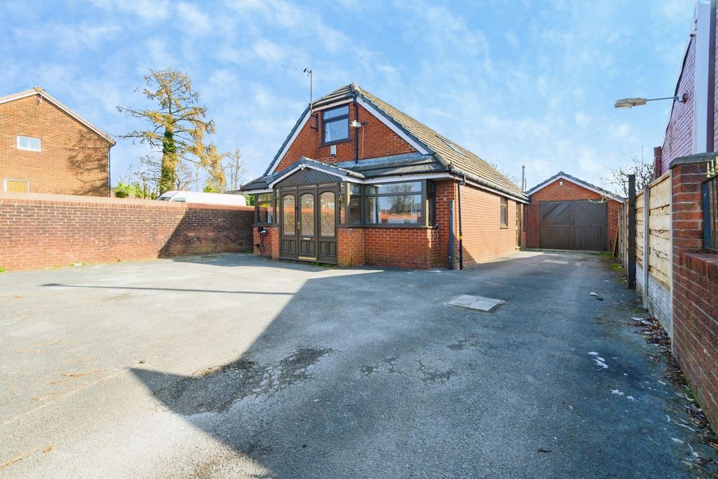 Property photo 1 of 20 Front