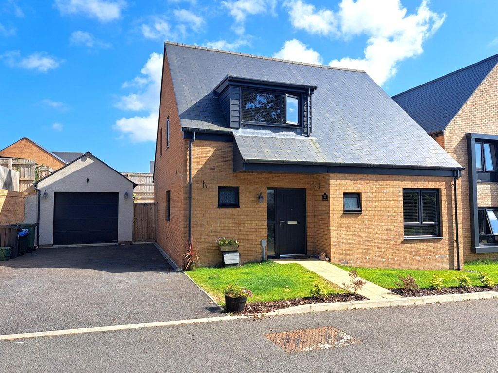 Property photo 1 of 20 1 - Picture No. 42
