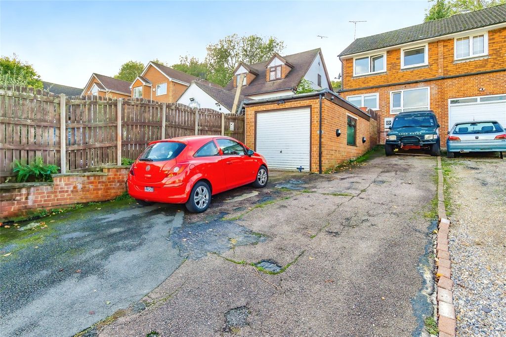 Property photo 1 of 16 Picture No. 01
