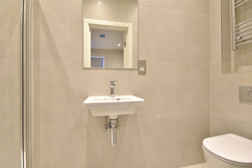 Property photo 3 of 5 Picture No. 02