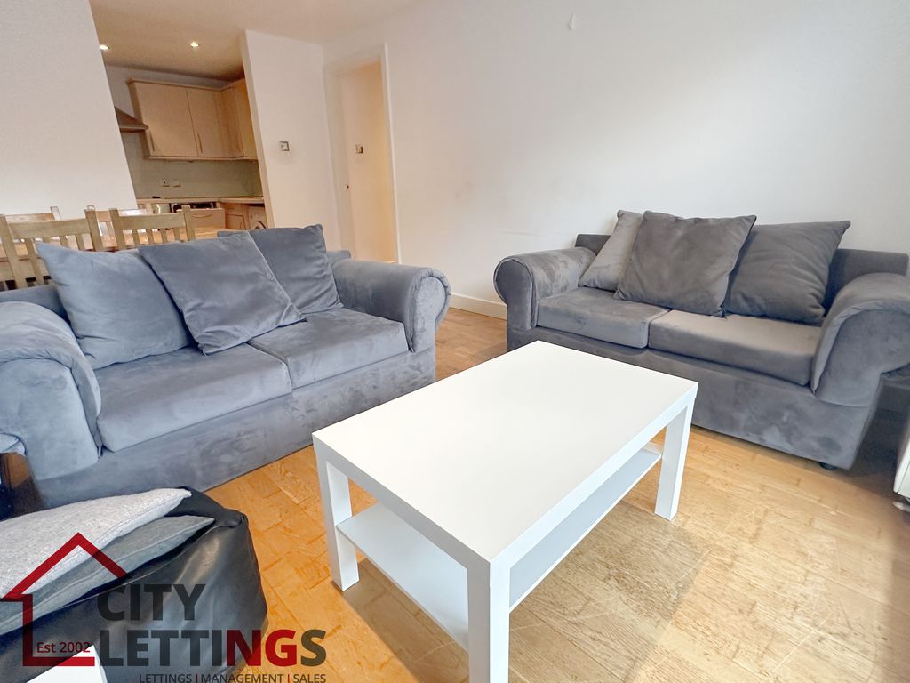 Property photo 1 of 11 Img_7643