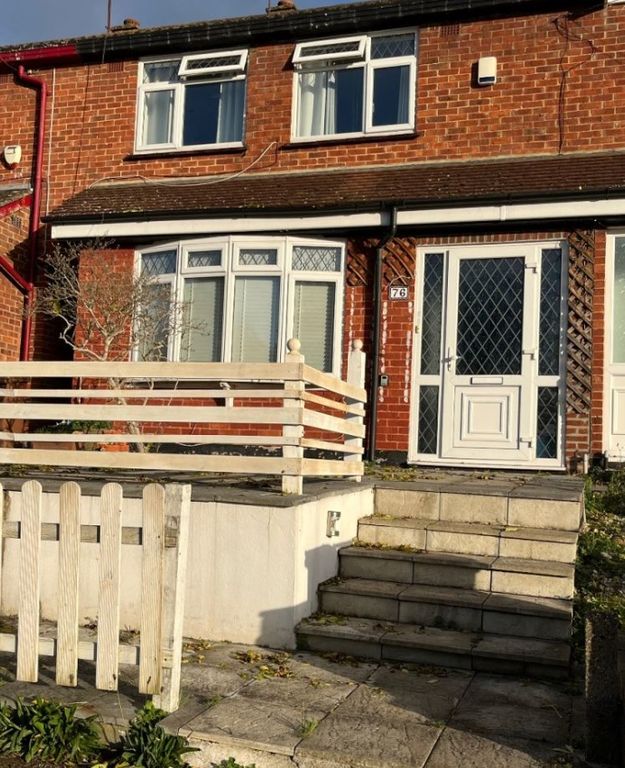Property photo 1 of 8