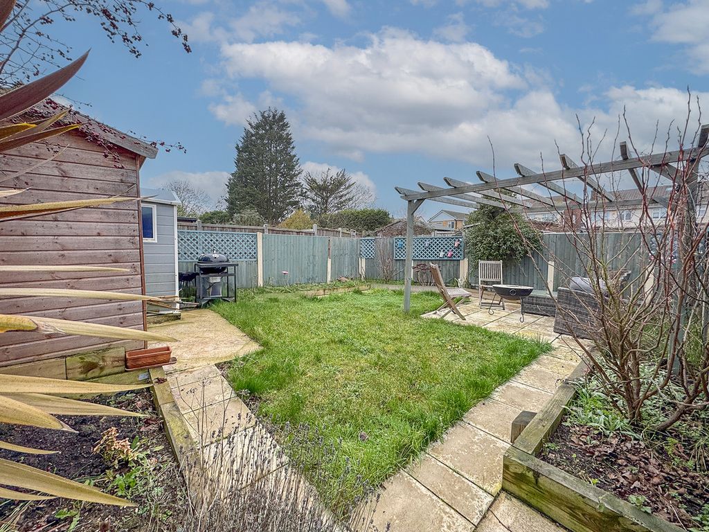 Property photo 2 of 14