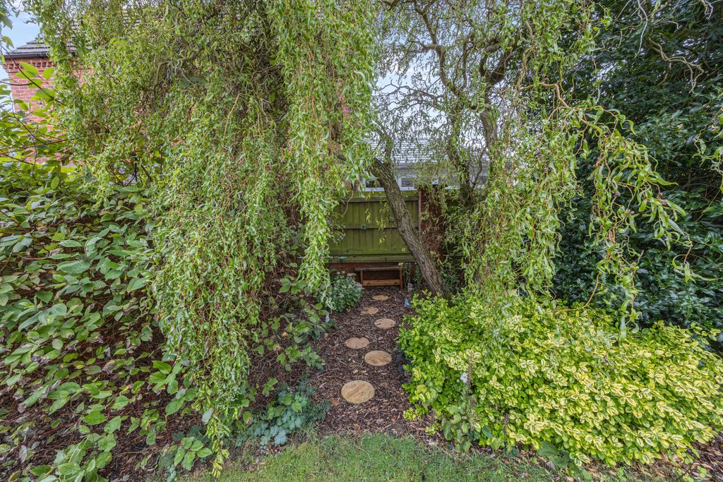 Additional image 13 of 5 bed detached house for saleElmhirst Road, Horncastle LN9