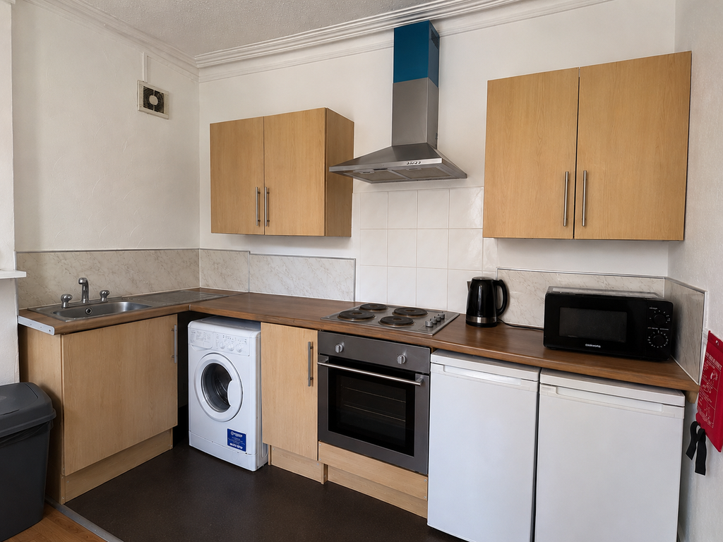 Property photo 1 of 5 Kitchen