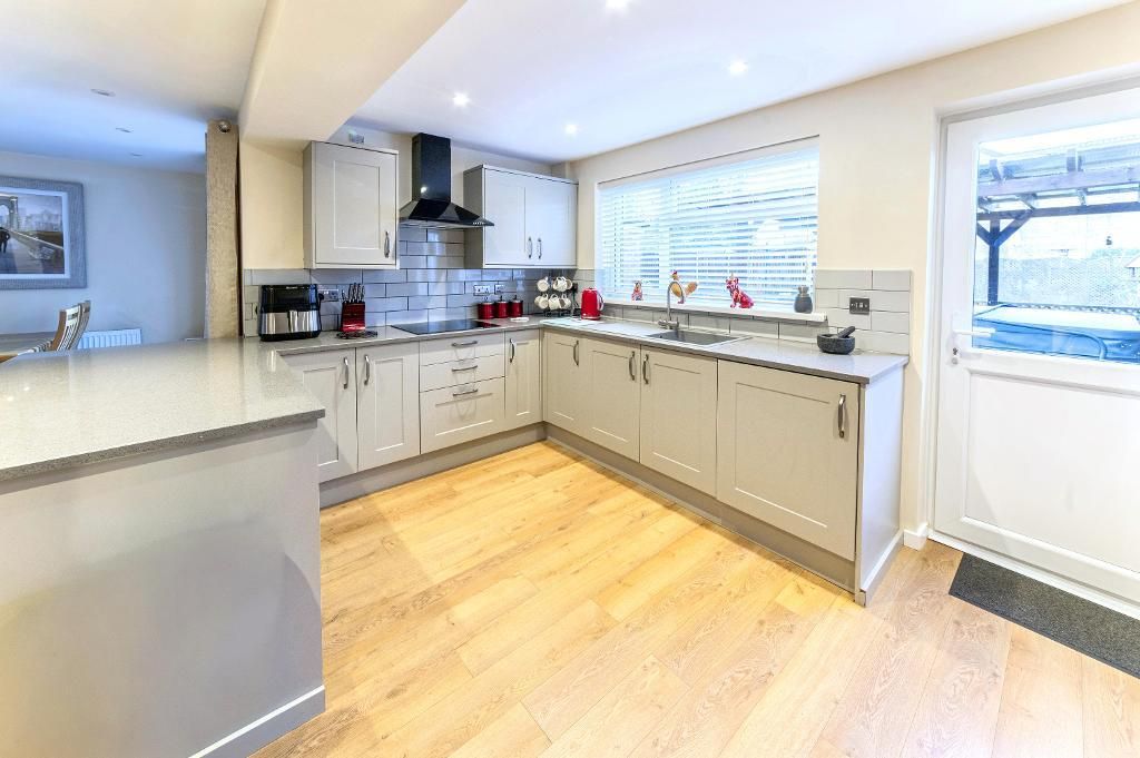 Property photo 2 of 27 Photo 2