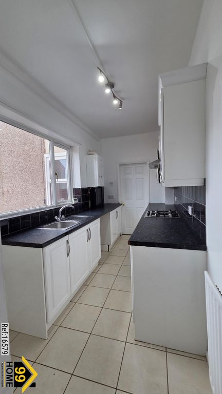 Property photo 3 of 8 Photo 2