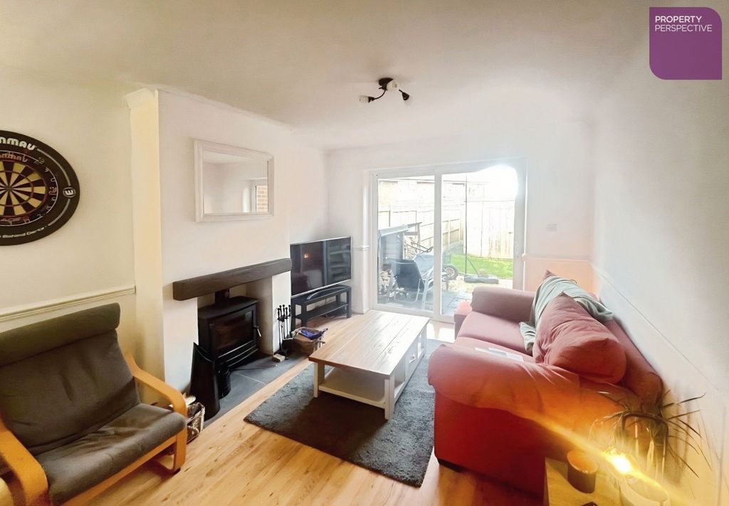 Property photo 2 of 6 Lounge