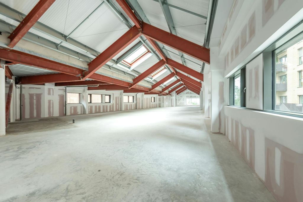 Property photo 3 of 15 24Merlin Works.Jpg