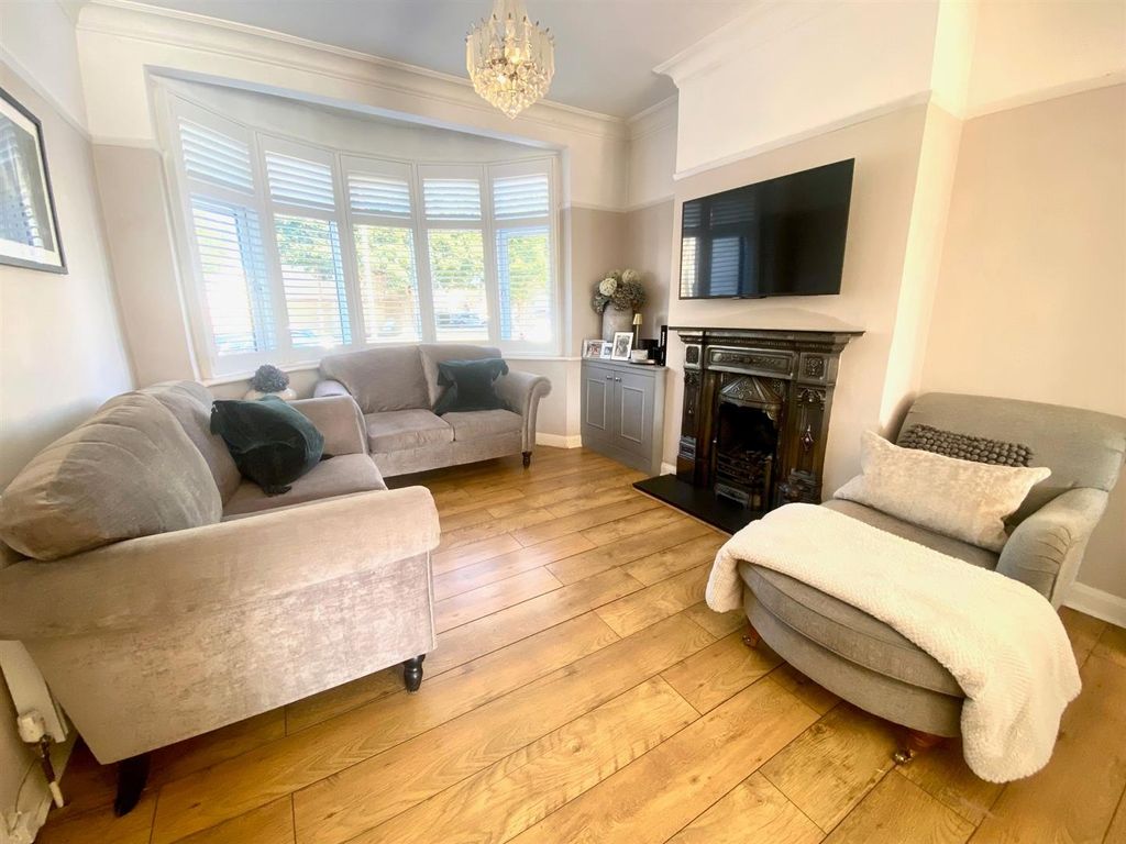 Property photo 3 of 20 13.Jpg