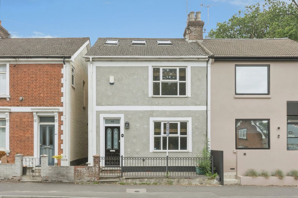 Property photo 1 of 19 Pbox-Img.Jpg
