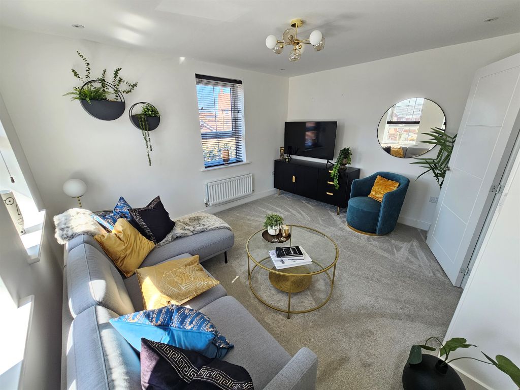 Property photo 3 of 13