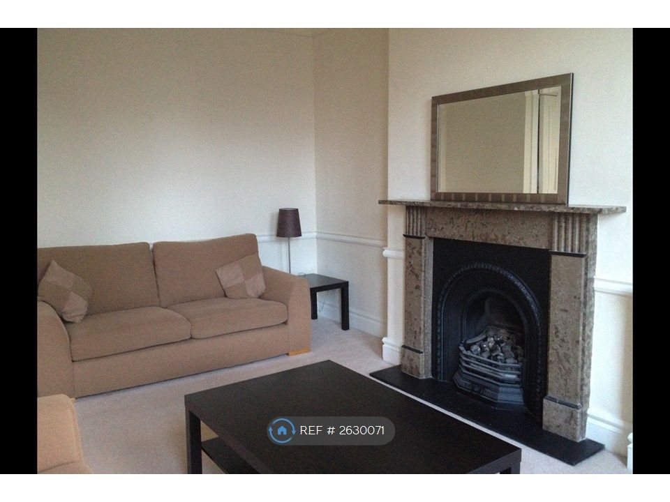 Property photo 2 of 6 Sitting Room