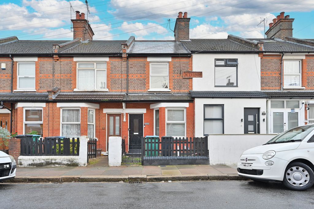 Property photo 1 of 16