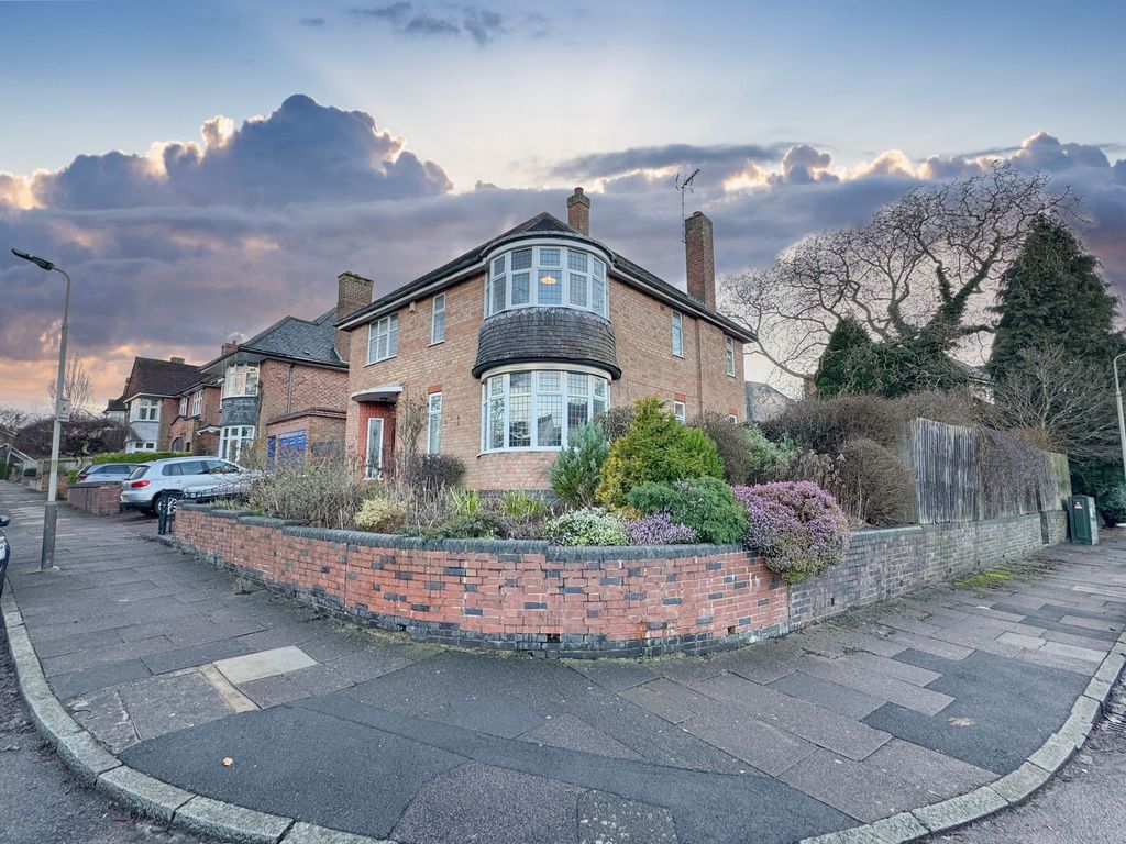 Property photo 1 of 34