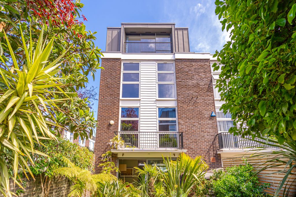 Property photo 1 of 23 Ndb06051-Edit