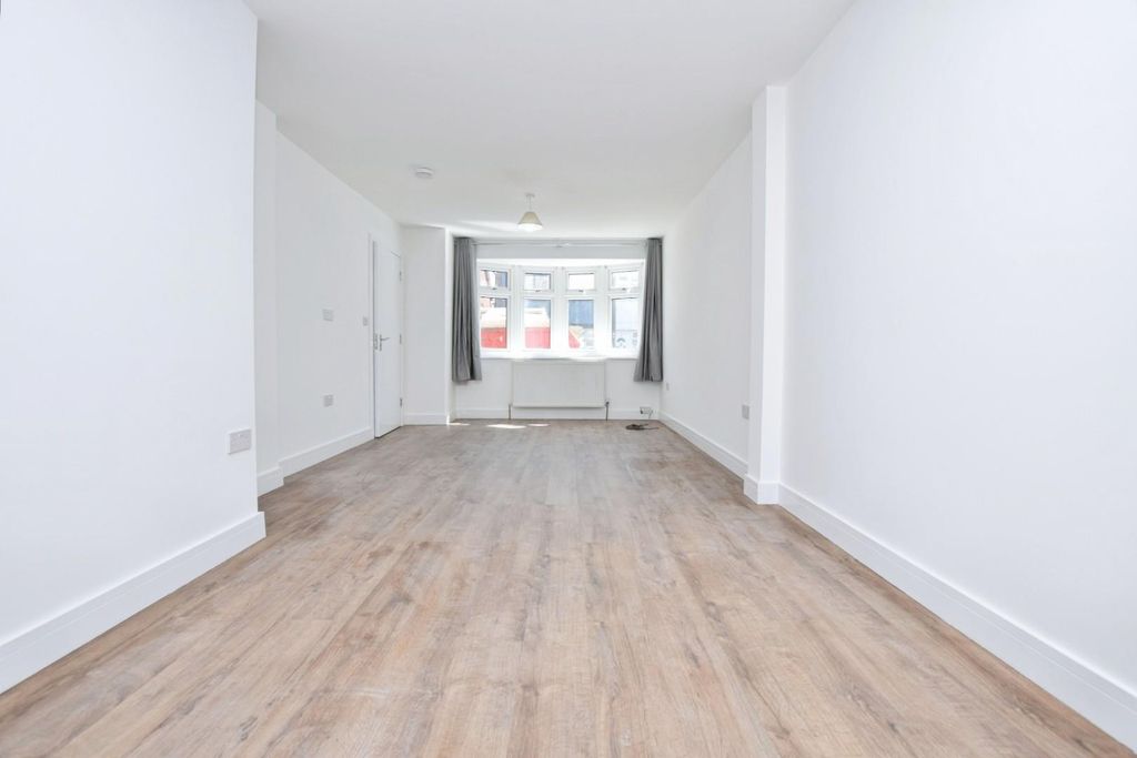 Property photo 3 of 10 8Ca4Eb1A-Dsc_1069.Jpg