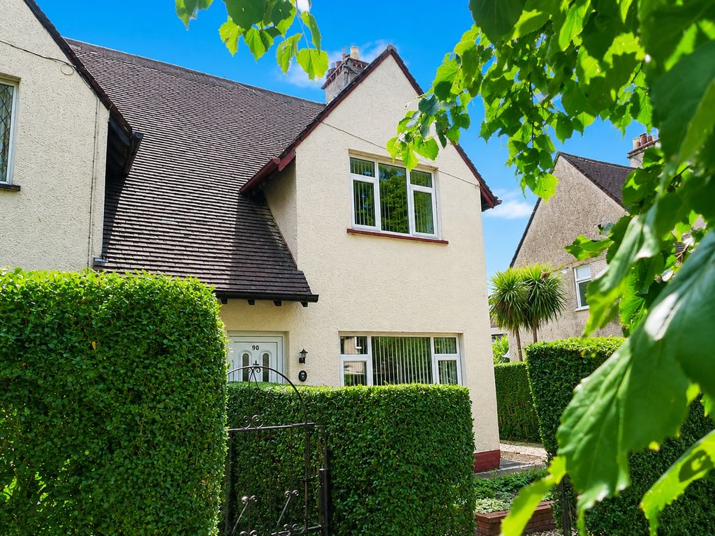 Property photo 1 of 15 Ouside