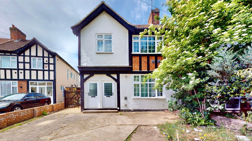 Property photo 1 of 21