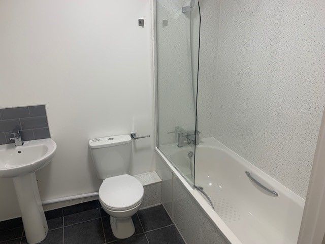 Property photo 3 of 6 Images