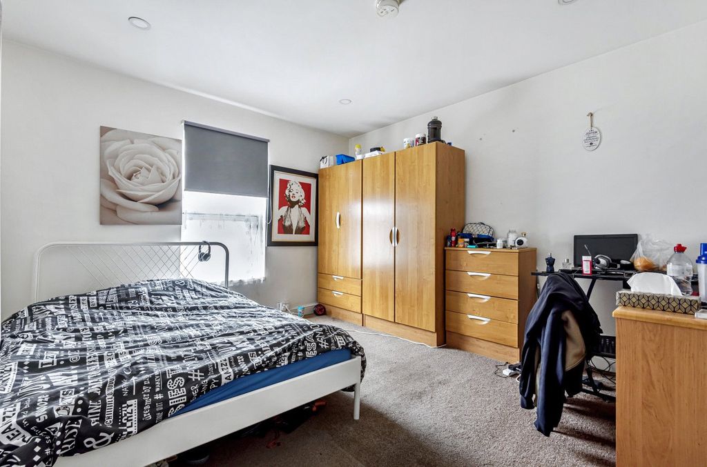 Property photo 1 of 8 Picture No. 01