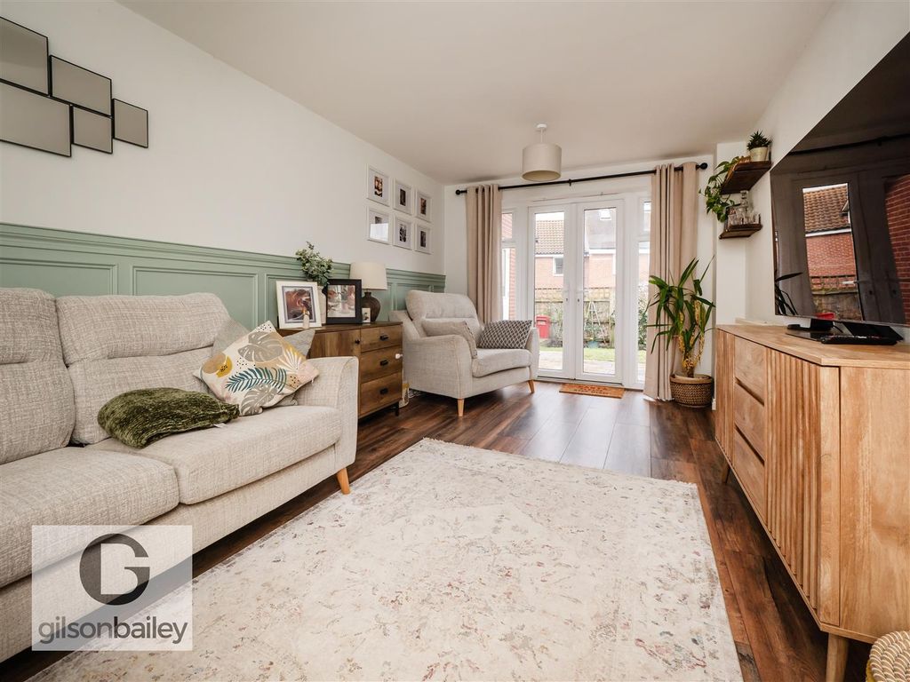 Property photo 2 of 21 14Moorhenclose-15.Jpg