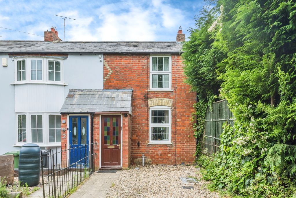Property photo 1 of 12