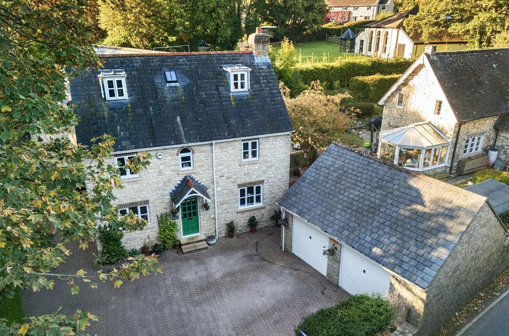 Property photo 2 of 44 1.Jpg