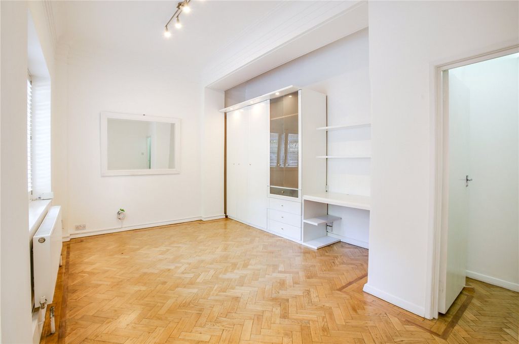 Property photo 1 of 7 Picture No. 04