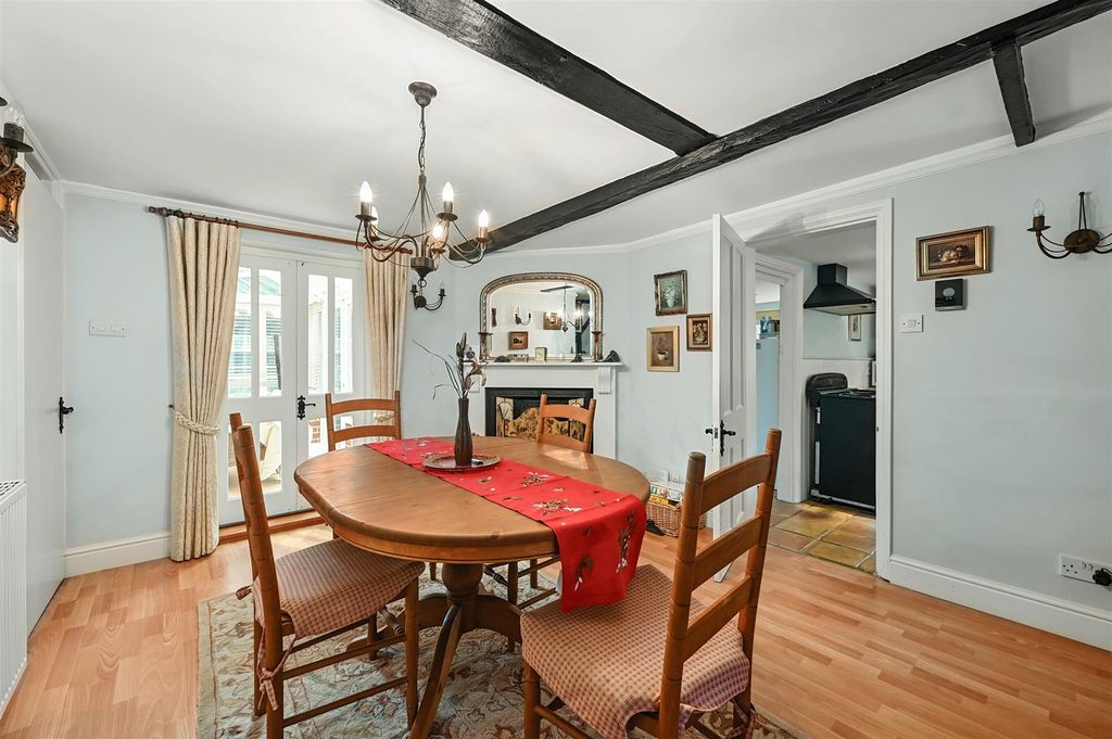 Property photo 2 of 12 Garden Cottage Tn36 (3)