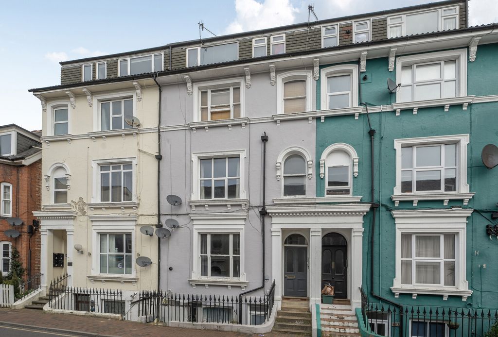 Property photo 1 of 9 1432678-2-69Bd252...